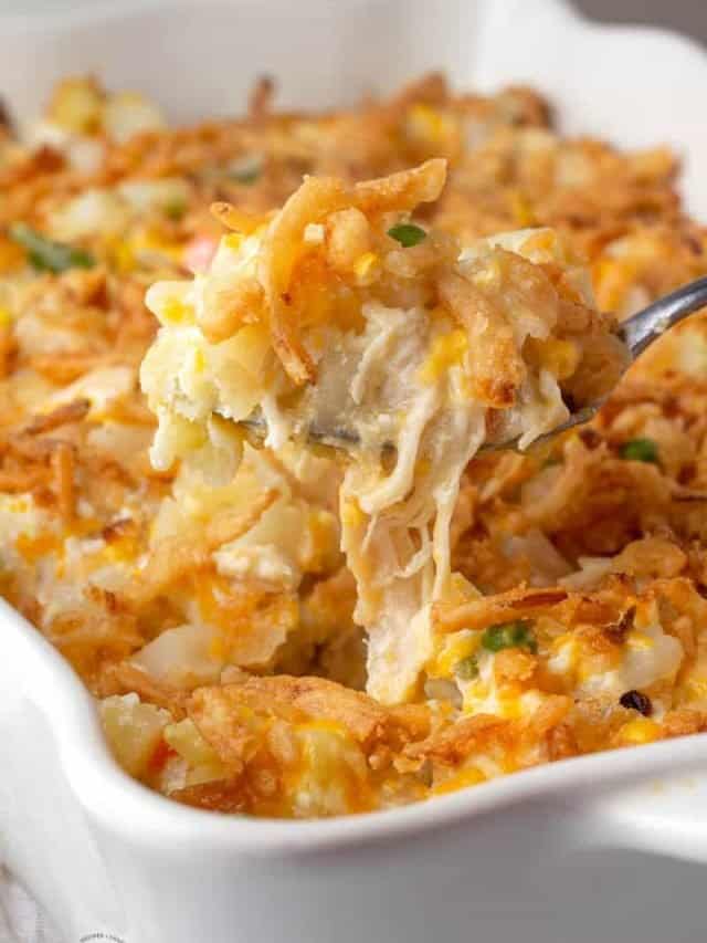 Cheesy Chicken Potatoes Casserole Recipe • MidgetMomma