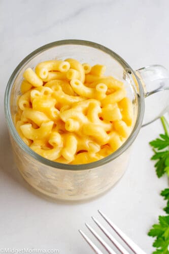 Microwave Macaroni and Cheese • MidgetMomma