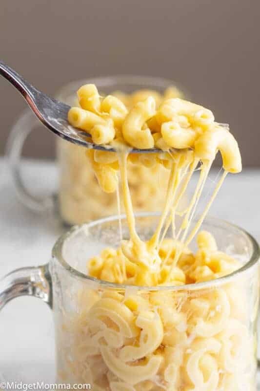 Microwave Macaroni and Cheese • MidgetMomma