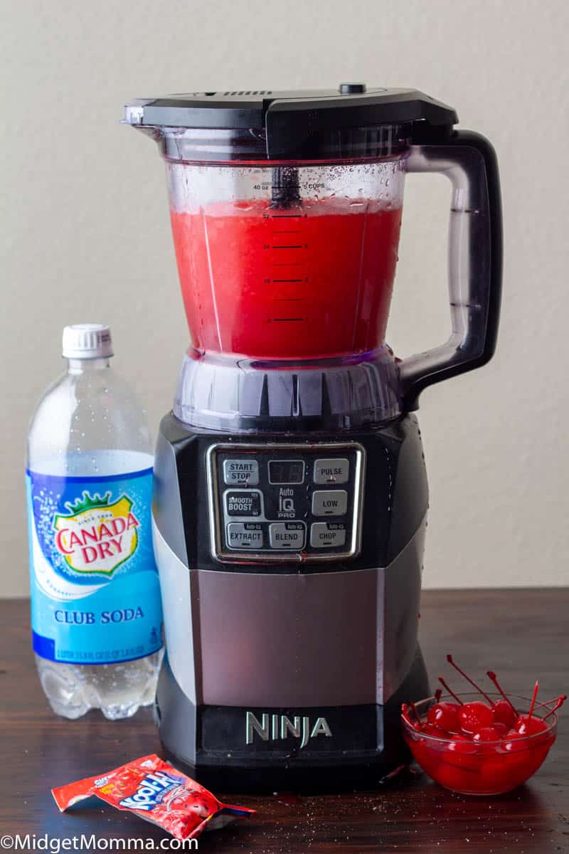 How to Make a Slushie With a Blender