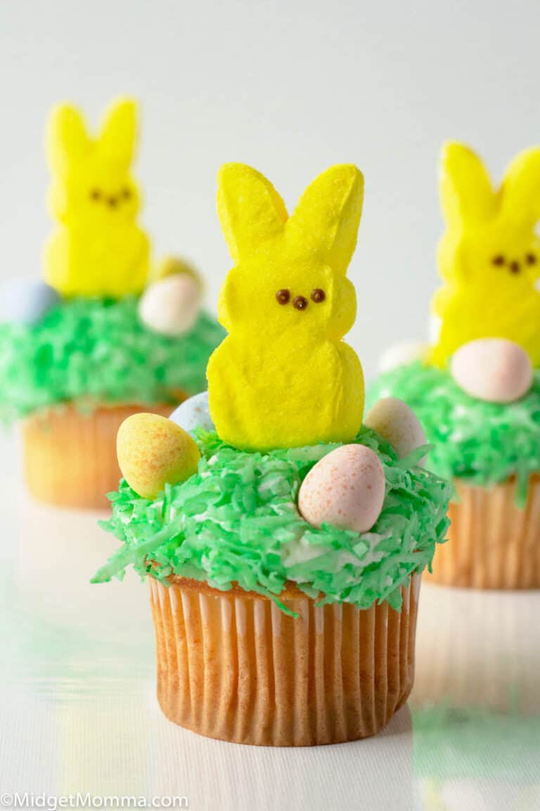 Easter Peeps Cupcakes - Easy Easter Bunny Cupcakes