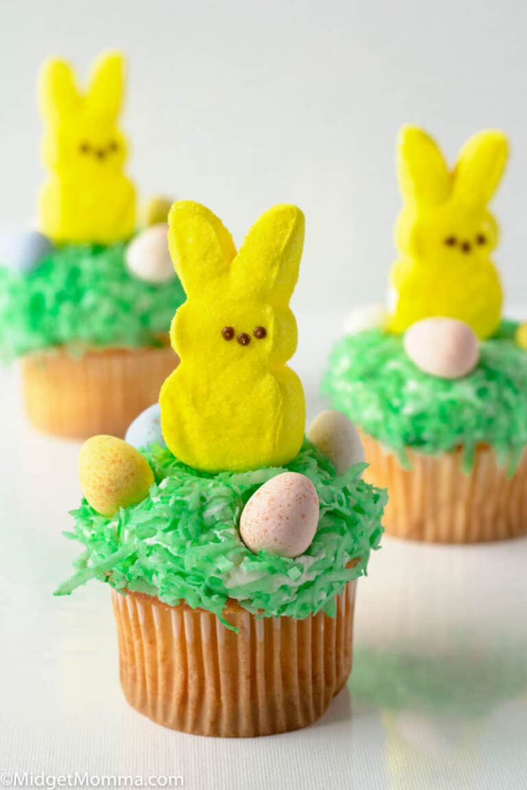 Easter Peeps Cupcakes - Easy Easter Bunny Cupcakes