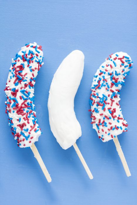 10 Red White & Blue Dessert Recipes Perfect for 4th of July! • MidgetMomma