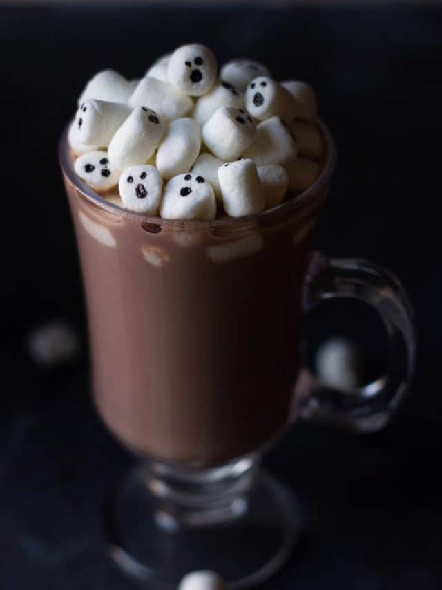 Halloween Hot Chocolate • MidgetMomma