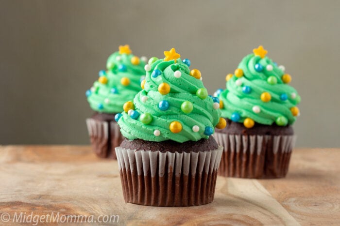 Christmas Tree Cupcakes With Homemade Frosting & Cupcakes