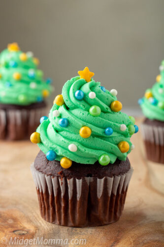 Christmas Tree Cupcakes With Homemade Frosting & Cupcakes