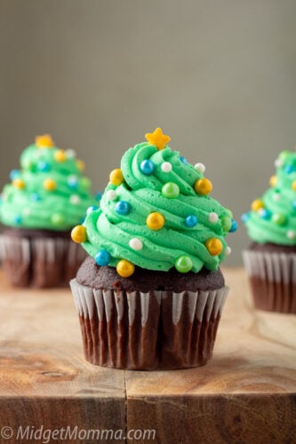 Christmas Tree Cupcakes With Homemade Frosting & Cupcakes