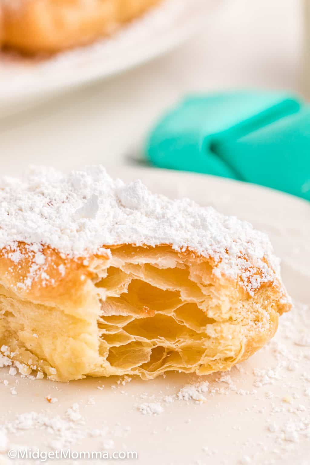 Easy New Orleans-Style Beignets Recipe • MidgetMomma