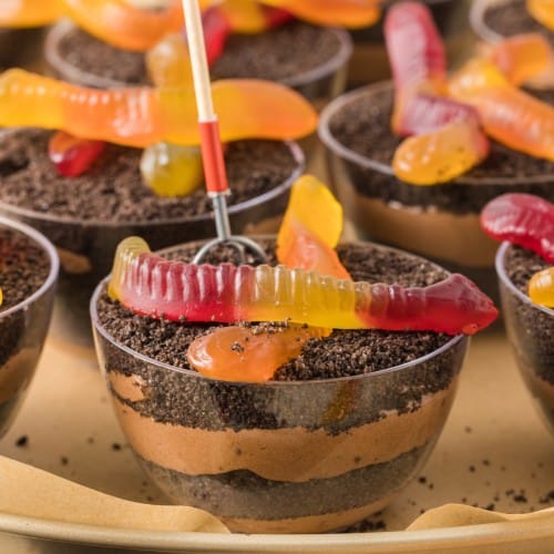 Easter Dirt Cups - Fun Money Mom