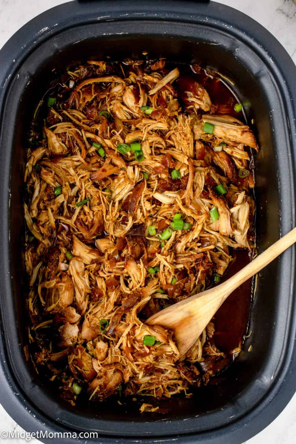 Slow Cooker Honey Garlic Chicken Recipe • MidgetMomma