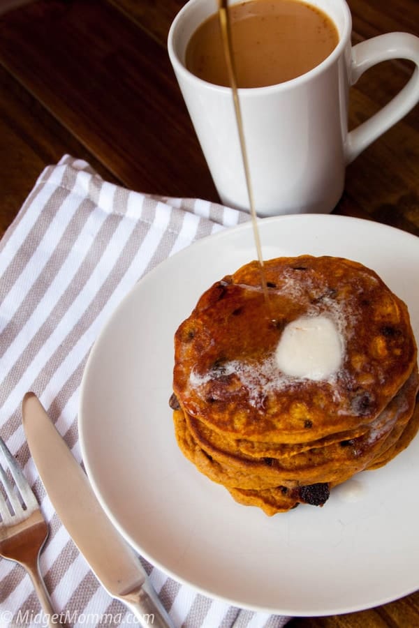 Perfect Fluffy Pumpkin Chocolate Chip Pancakes Midgetmomma