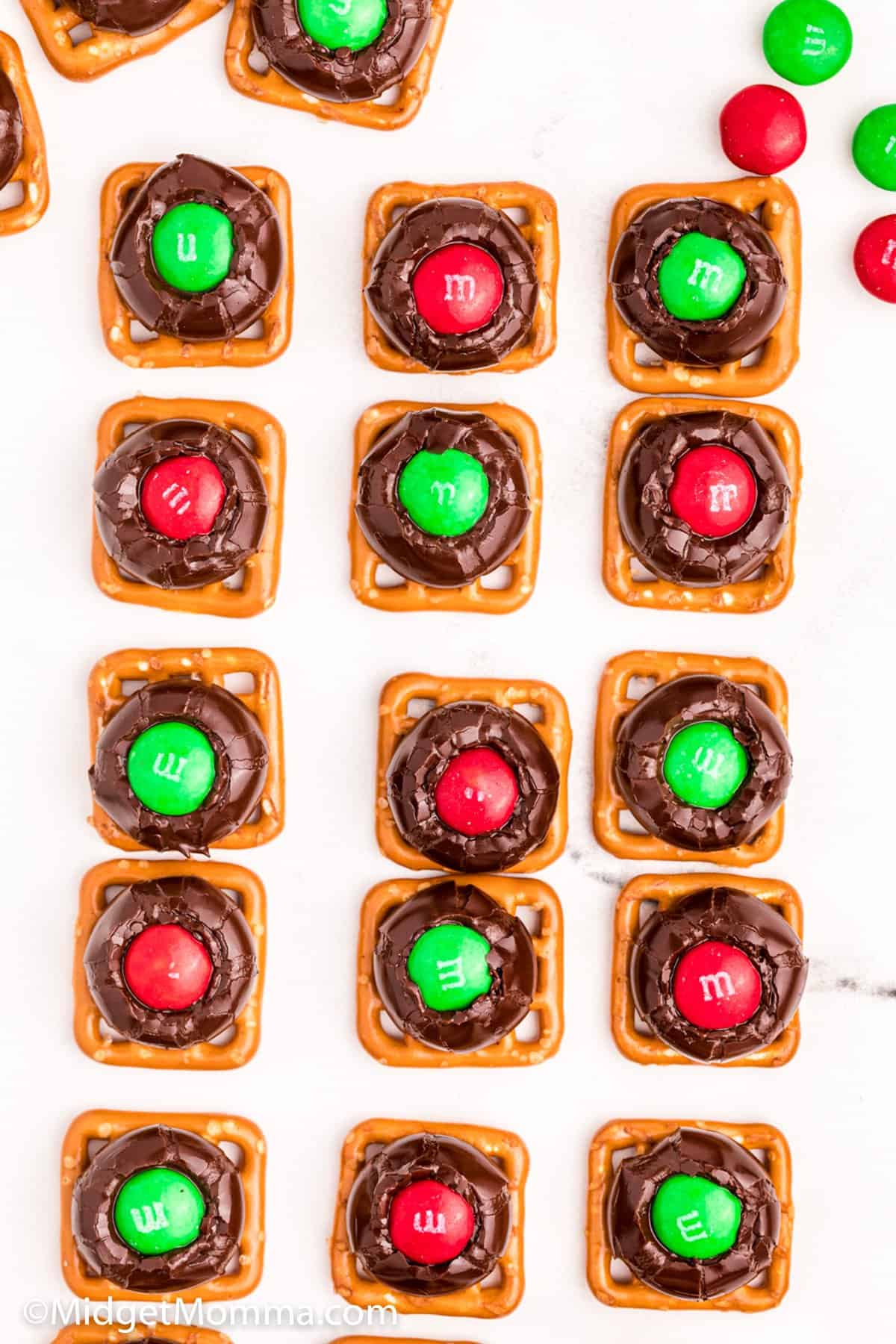 Sweet and Salty Holiday Chocolate Pretzel Bites • MidgetMomma