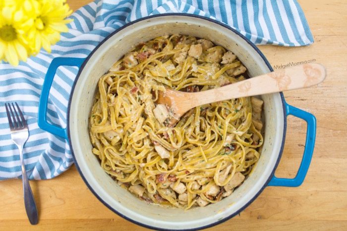 Rich And Creamy One Pot Chicken Alfredo • Midgetmomma