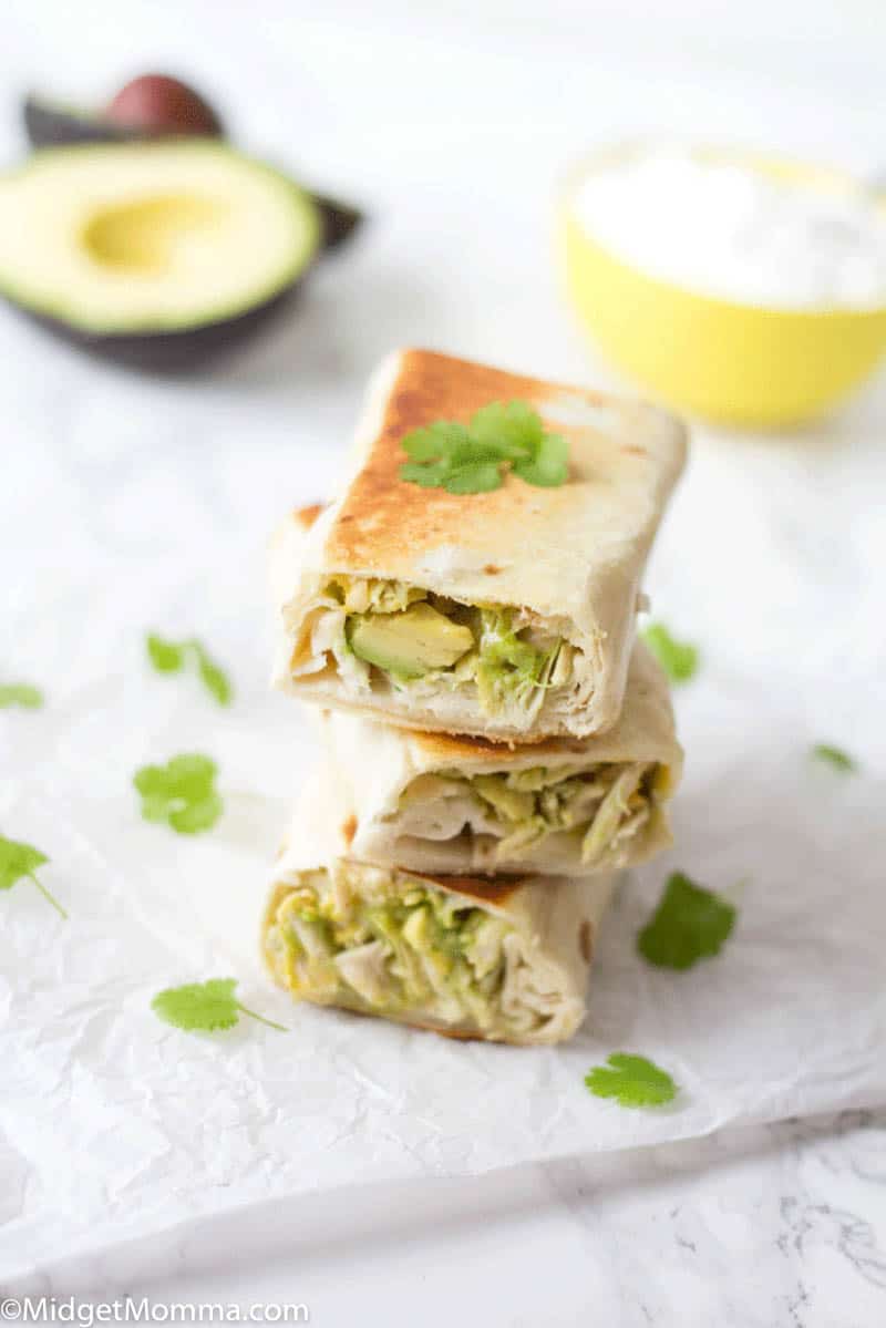 Chicken and Avocado Burrito are a simple but tasty lunch or dinner that is perfect for summer! With jsut 5 ingredients these Chicken Avocado burritos are perfect for a quick and easy meal!