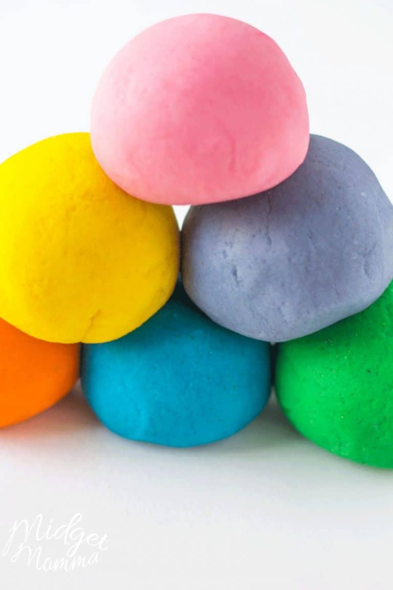 The BEST Long Lasting Homemade Playdough Recipe!