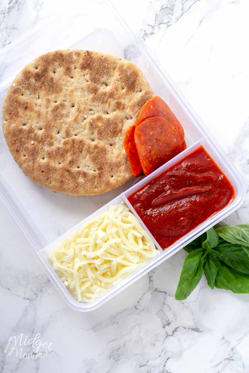 How to Make Homemade Lunchables Pizza • MidgetMomma