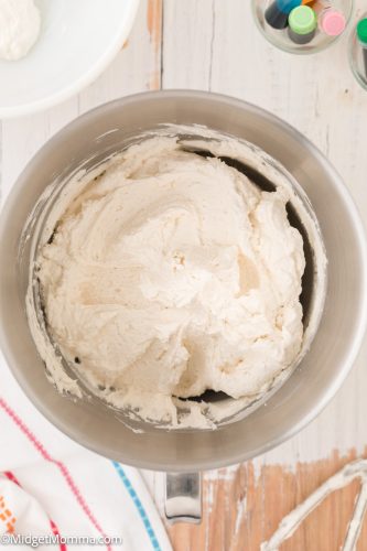 BEST Buttercream Frosting Recipe (Fluffy Bakery Style Buttercream)
