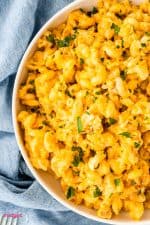 Slowcooker Macaroni and Cheese • MidgetMomma