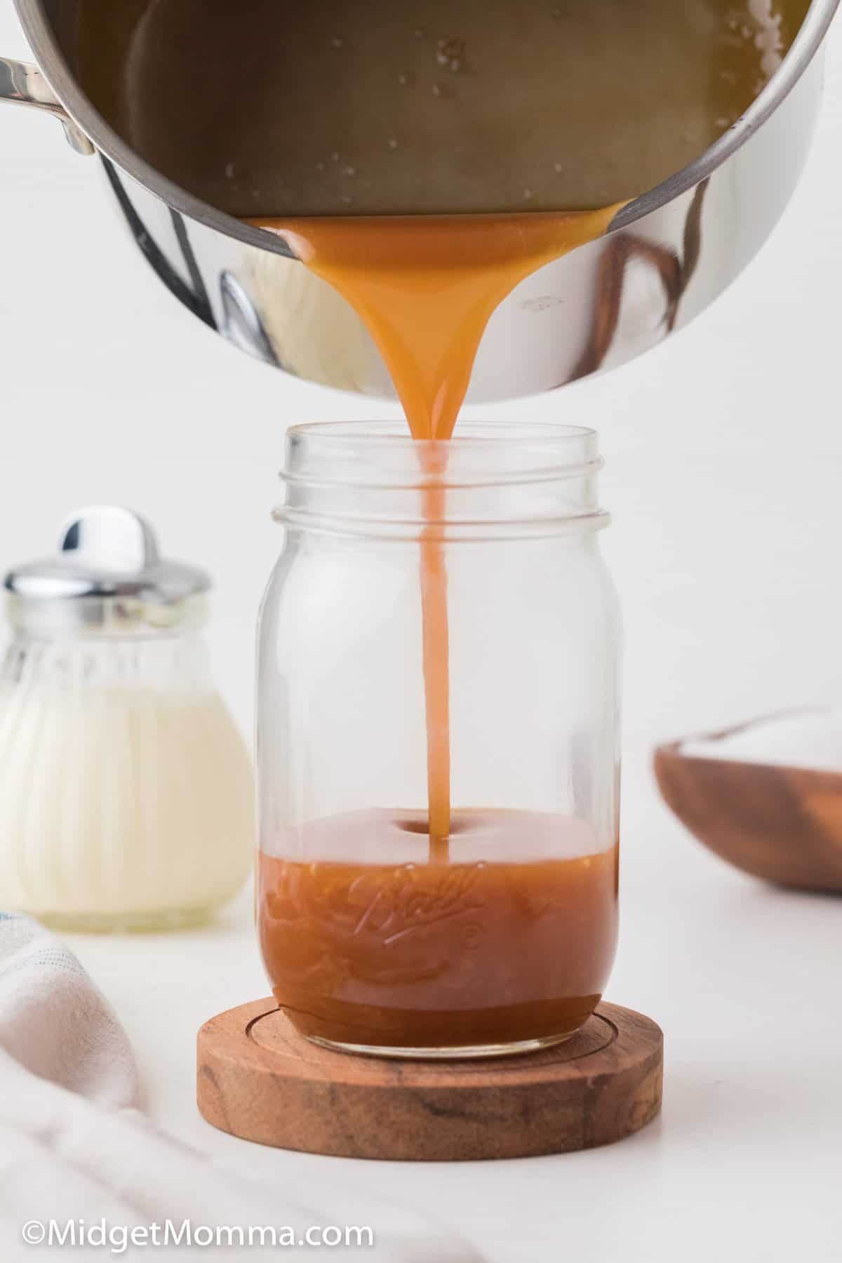 How To Make Homemade Caramel Sauce • Midgetmomma