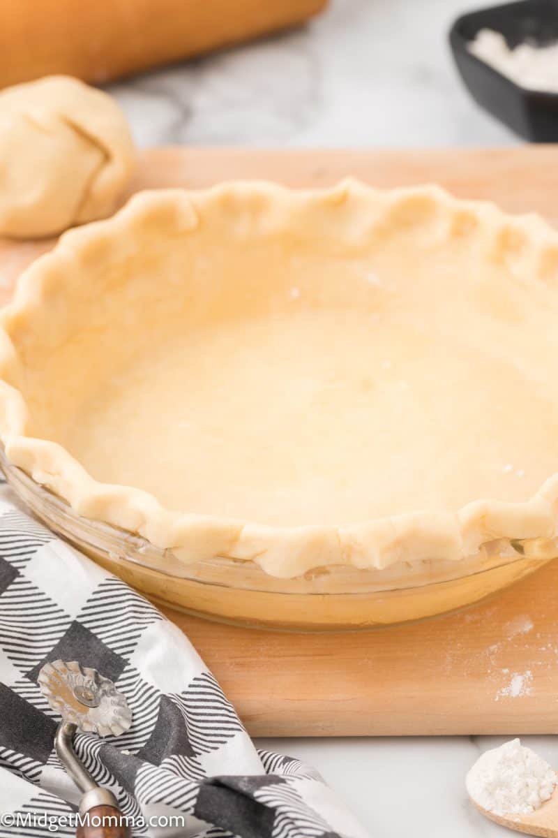 How to Make a Pie Crust (Homemade Pie Crust Directions)