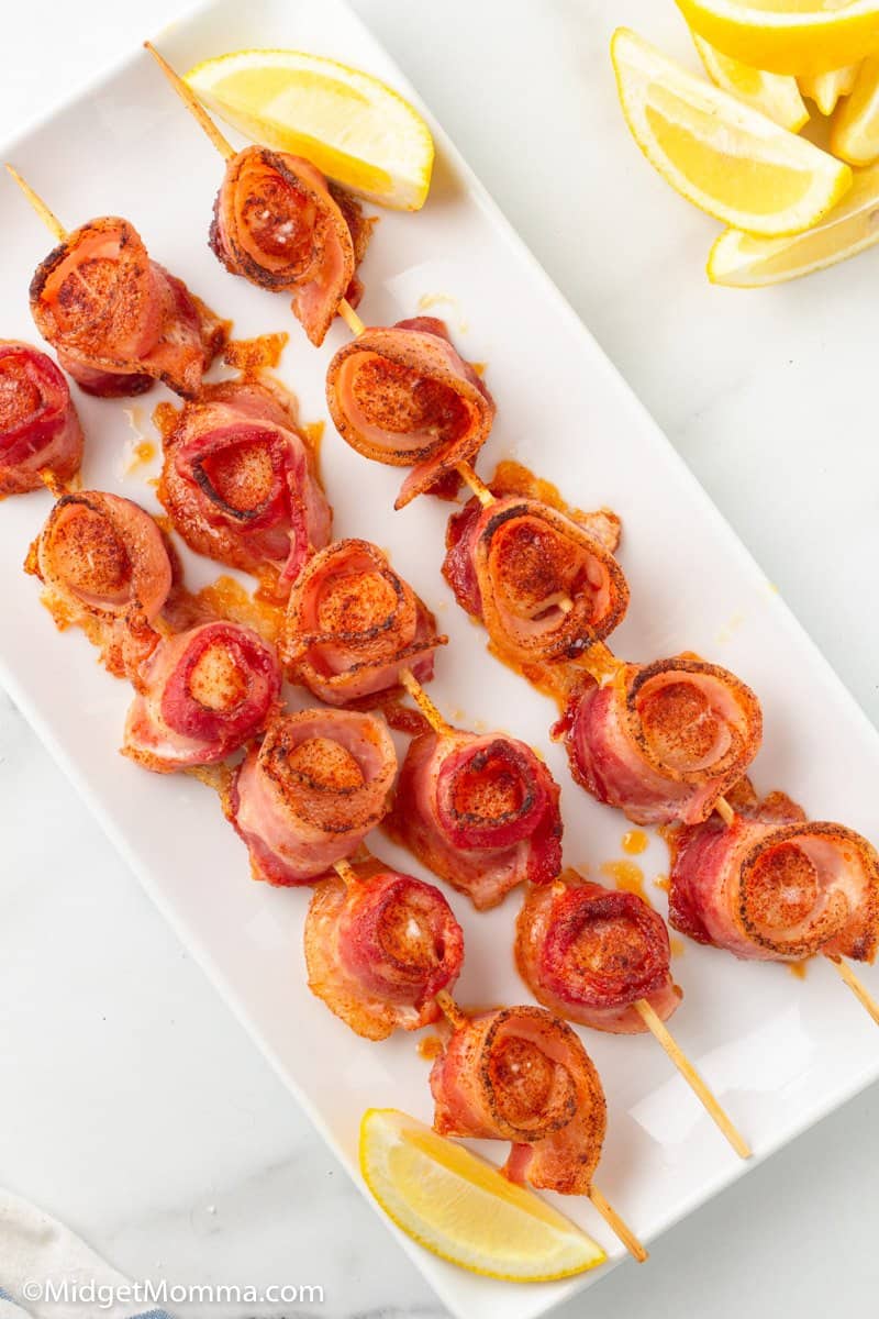 Easy Bacon Wrapped Scallops Recipe • MidgetMomma