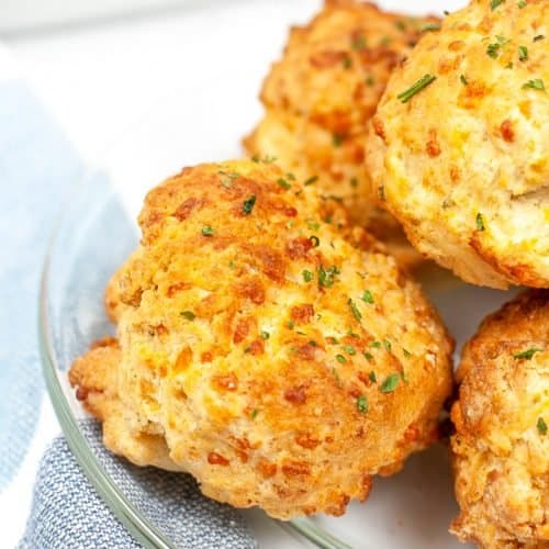 Air-Fryer-Cheddar-Bay-Biscuits-11-500x500.jpg