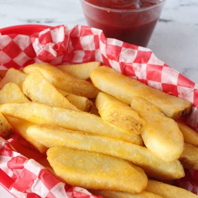 Air Fryer Frozen Steak Fries Crispy on the outside, fluffy on the inside!