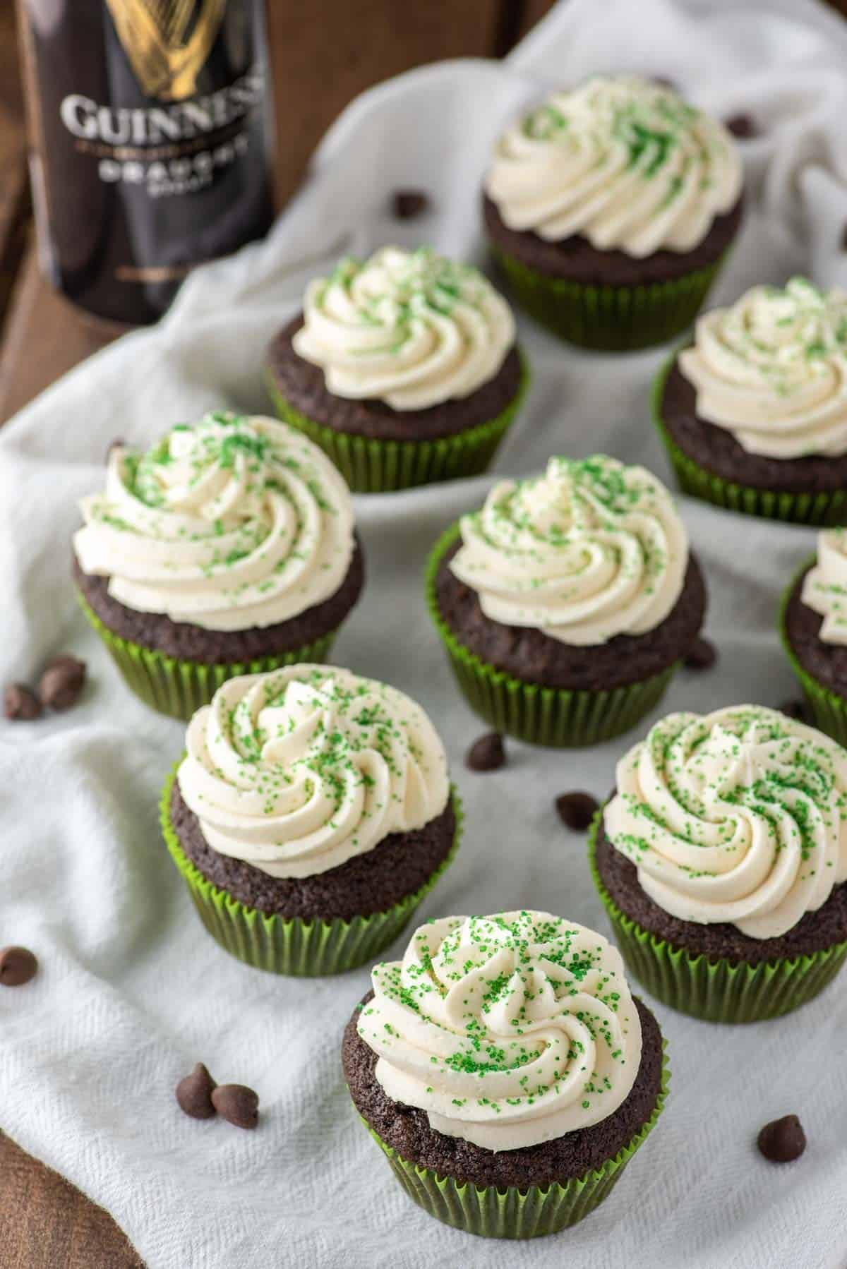 st patricks day cupcakes with irish cream