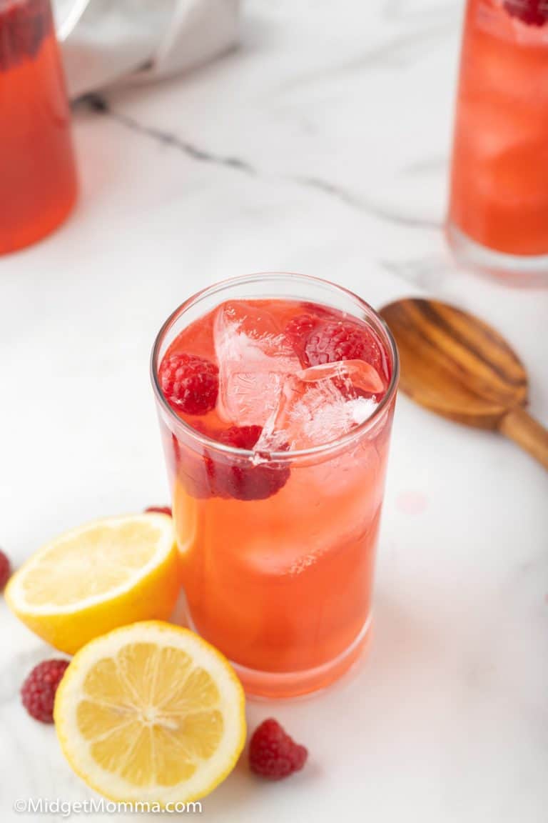 Homemade Raspberry Lemonade Recipe • MidgetMomma