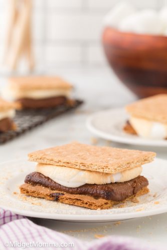 Air Fryer S'mores • MidgetMomma