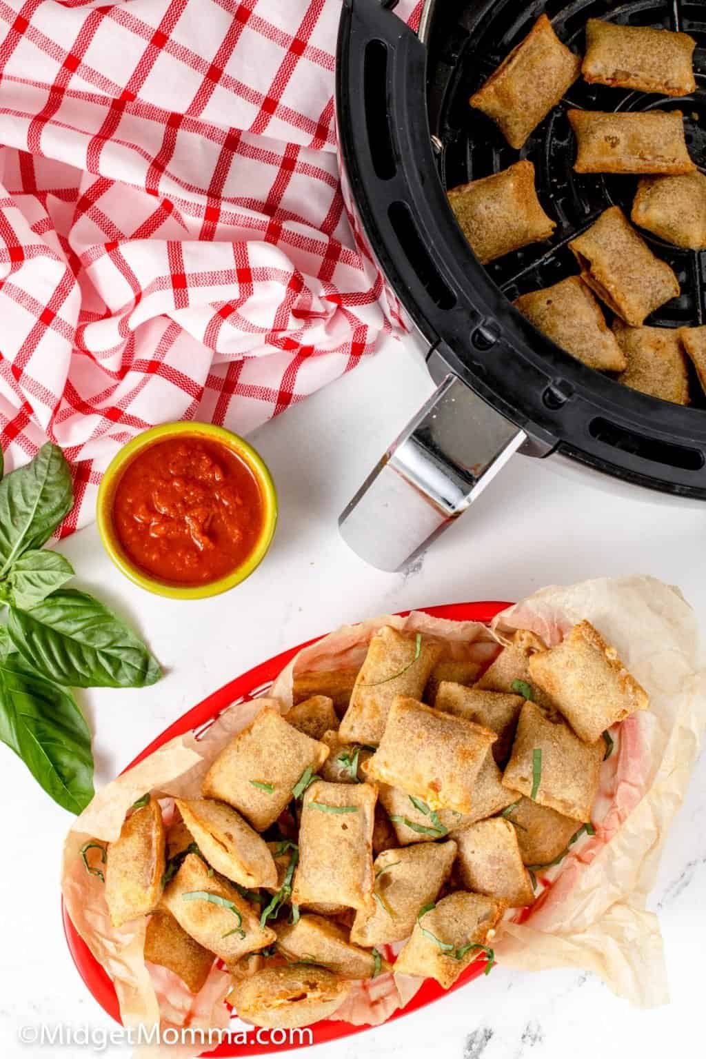 Air Fryer Frozen Pizza Rolls