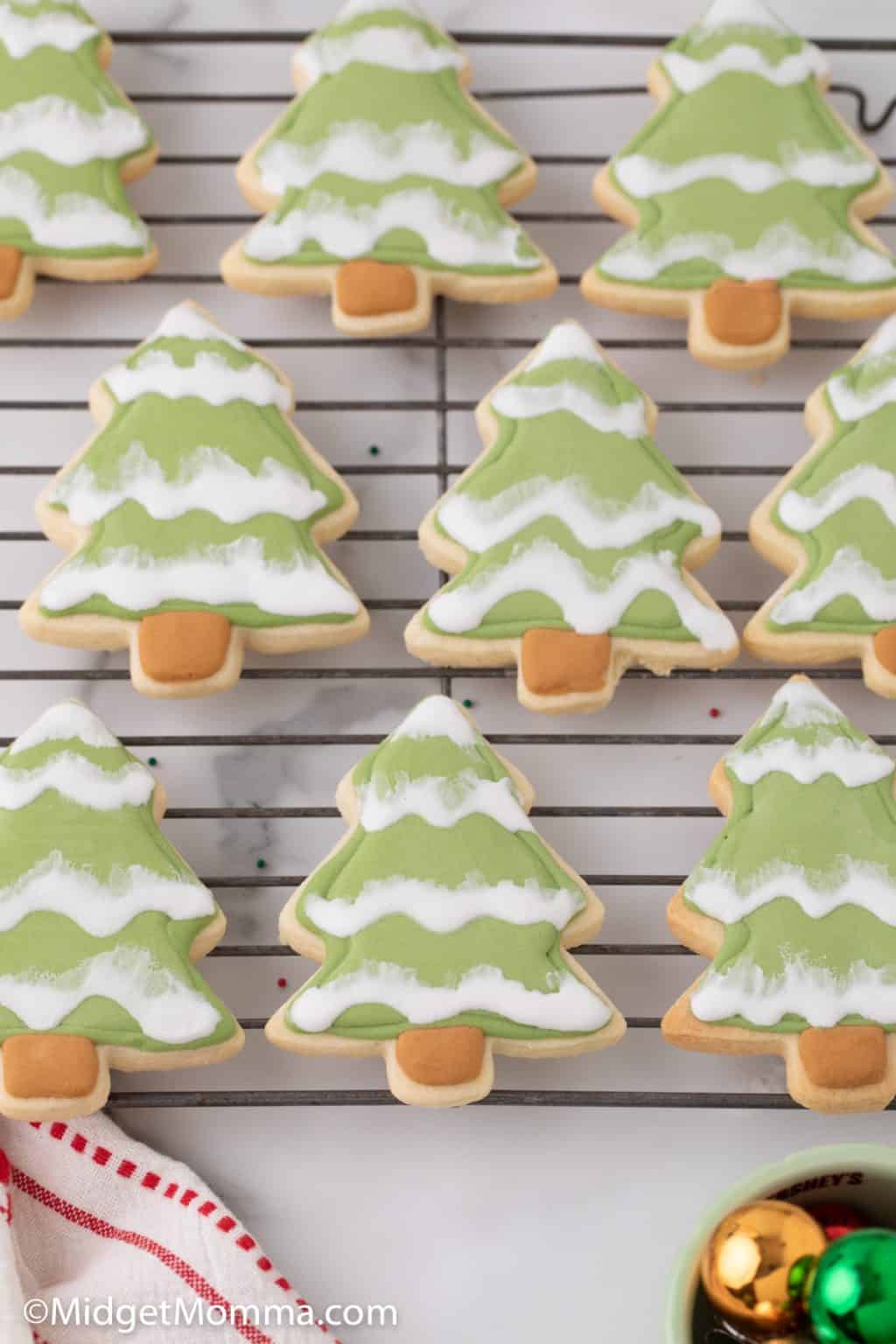 Christmas Tree Sugar Cookies • MidgetMomma