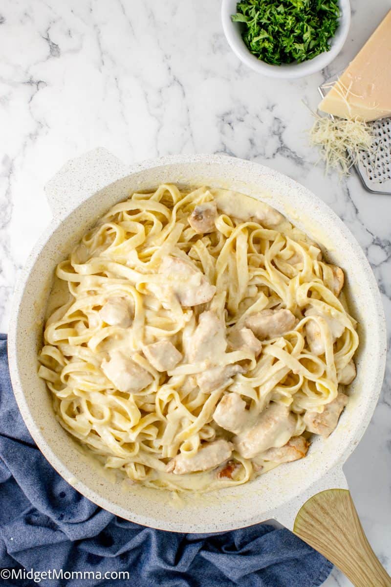 Creamy Chicken Alfredo Pasta Recipe • MidgetMomma