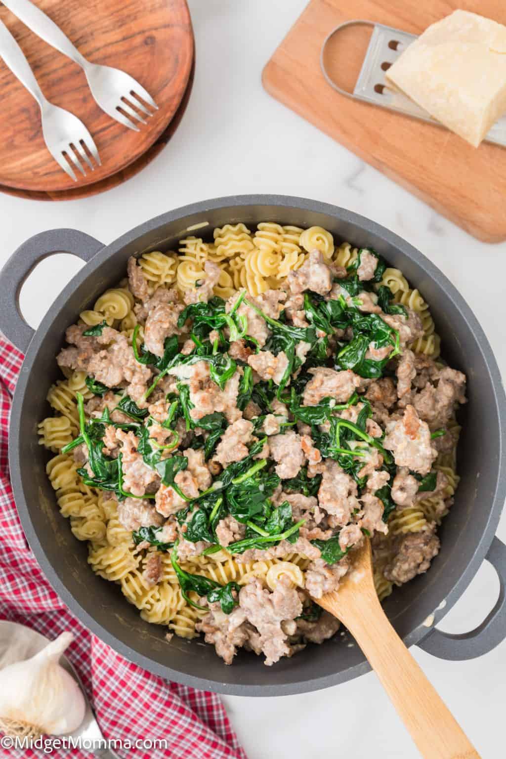 Creamy Spinach Sausage Pasta Recipe • Midgetmomma 2615