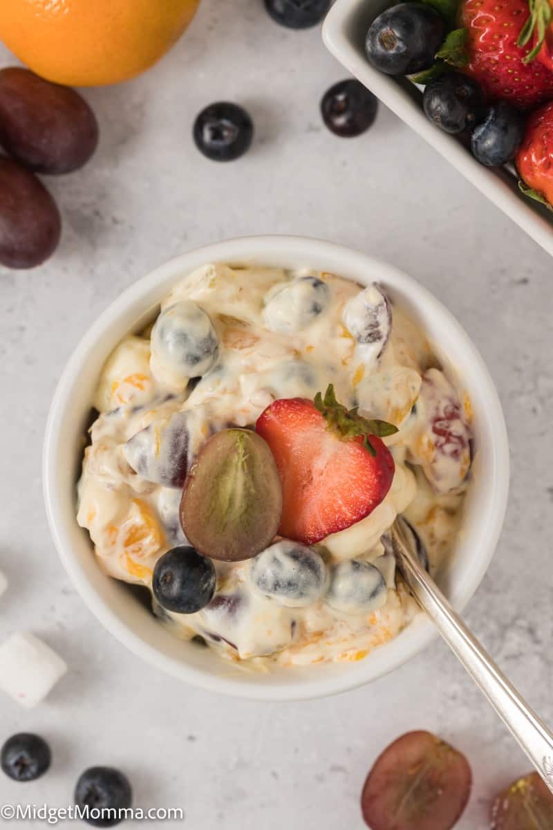 Creamy Vanilla Pudding Fruit Salad Recipe • MidgetMomma