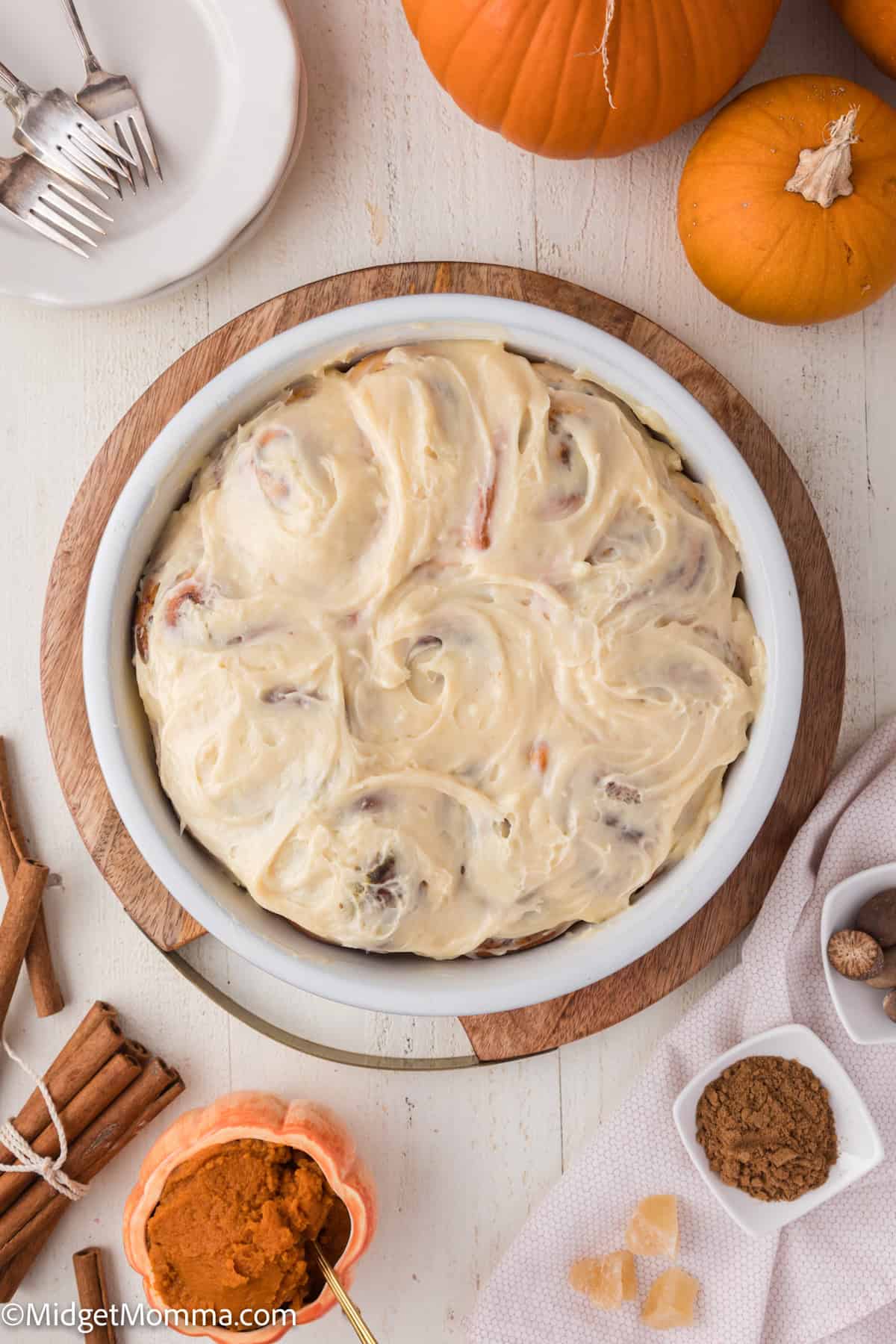 Pumpkin Pie Cinnamon Rolls Recipe