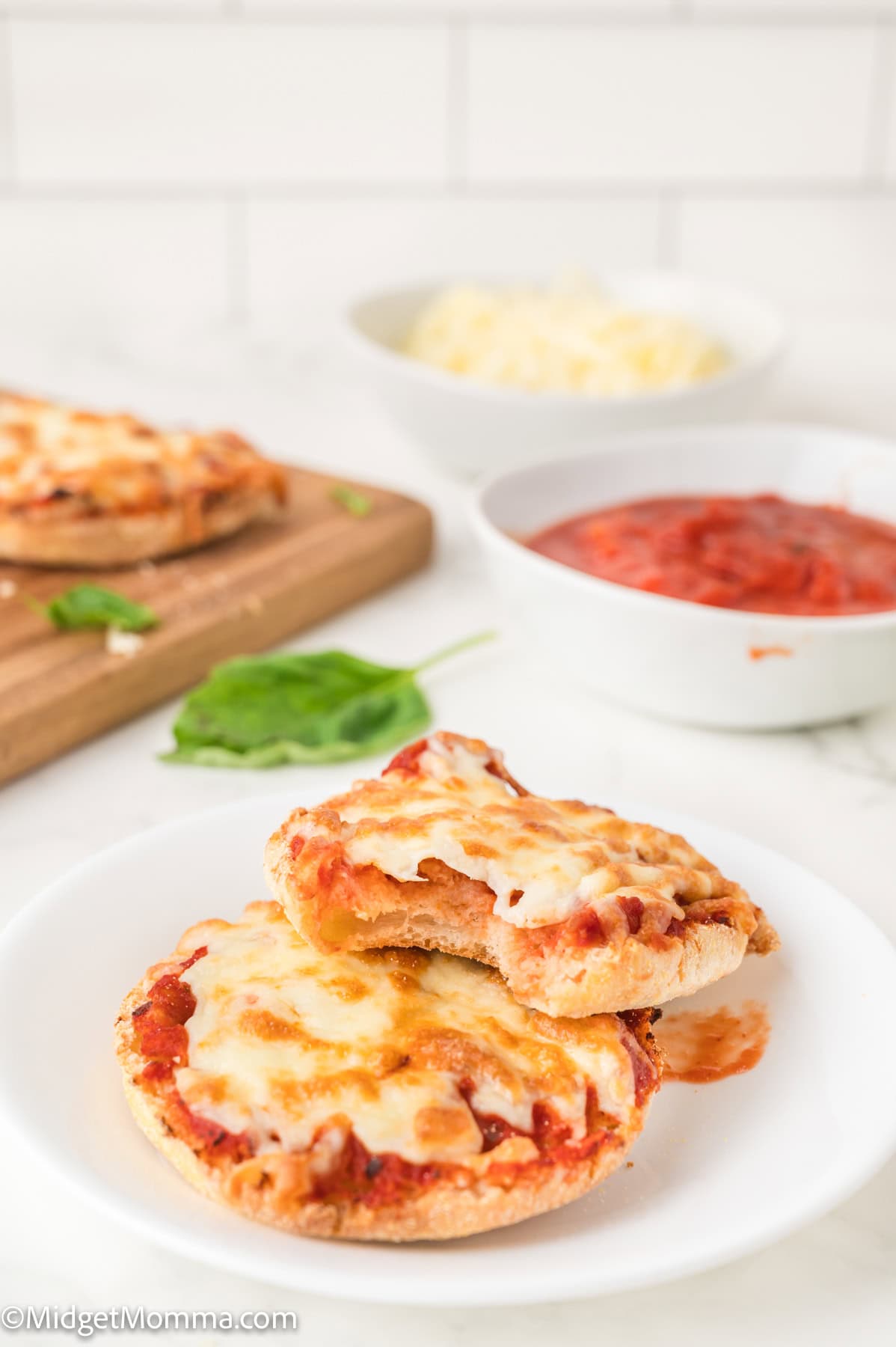 Air Fryer English Muffin Pizza Recipe