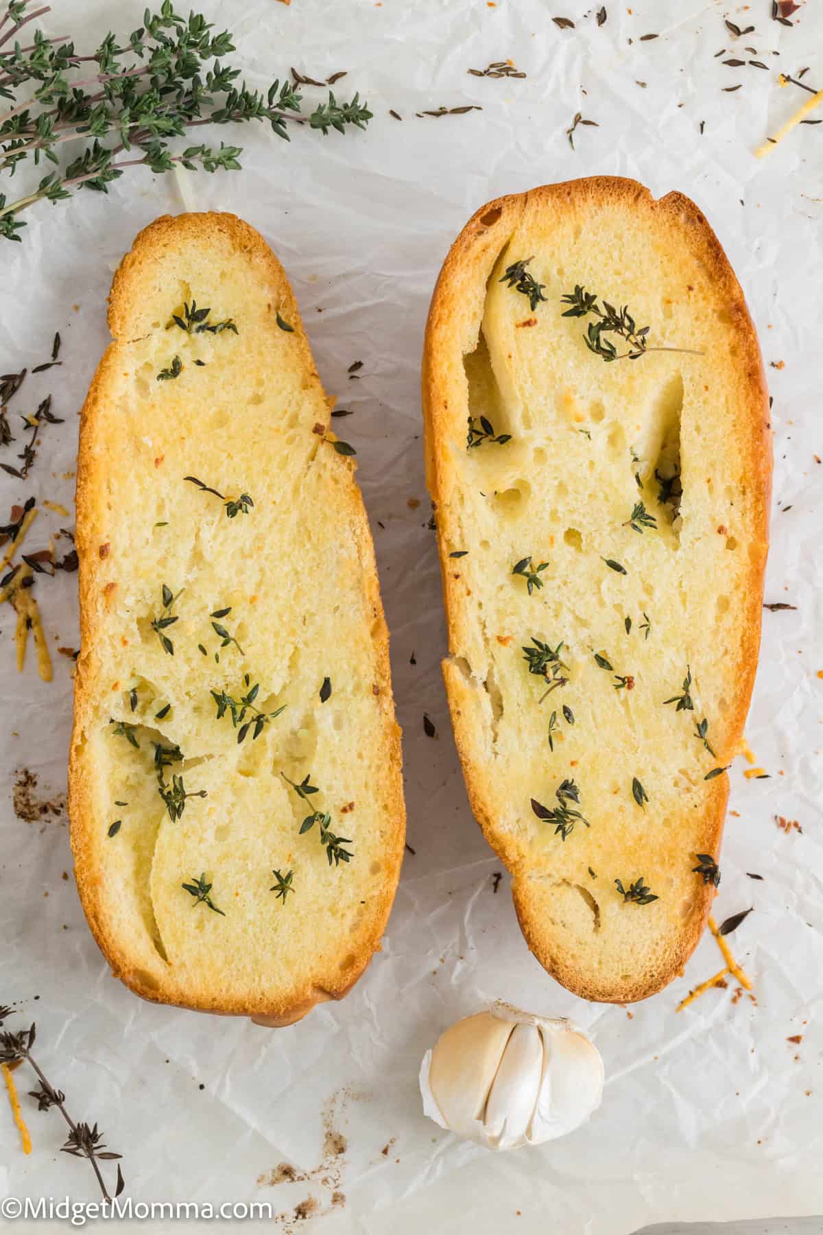 Garlic Bread with Thyme Recipe